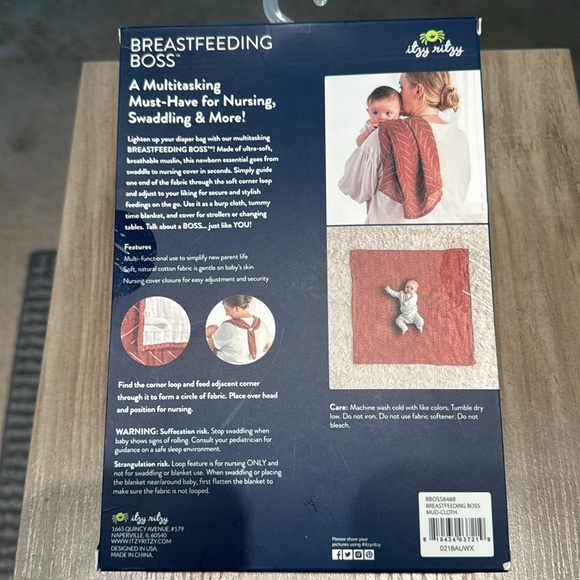 Itzy Ritzy Breastfeeding Boss (Multi Use Blanket and nursing cover) + Soothies - Picture 3 of 8